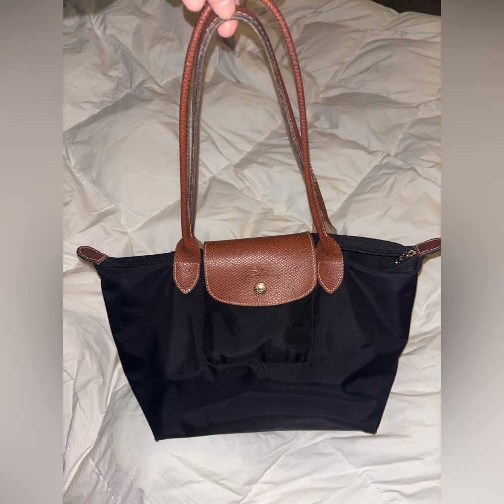 Longchamp le Pliage Black size medium used condition